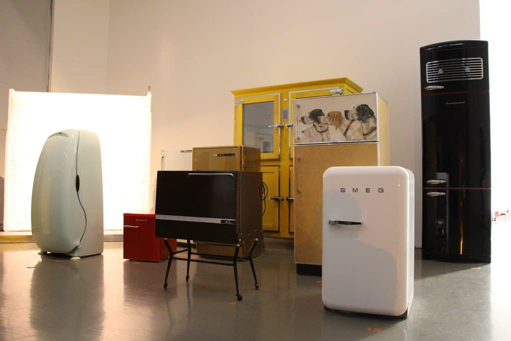 Commercial refrigeration units